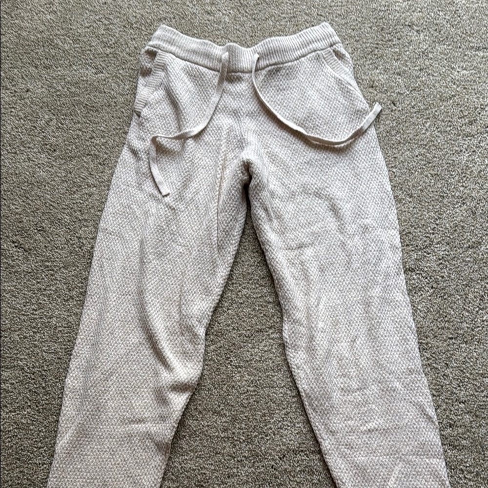 Stars Above Textured Knit Pants in Cream